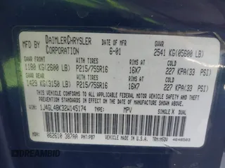 2002 Jeep Liberty Sport with VIN 1J4GL48K32W145174, listed as a IAAI auction lot 42028324 with 291,896 mi miles. Bid and sale history available at carsss.com. Image 9.