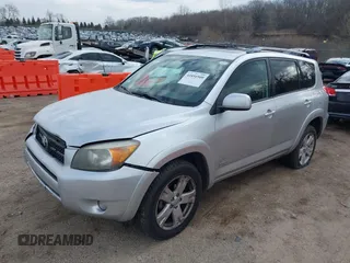 2006 Toyota RAV4 Sport with VIN JTMZD32V766017373, listed as a IAAI auction lot 41891509 with 105,688 mi miles. Bid and sale history available at carsss.com. Image 2.