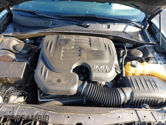 2019 Dodge Charger SXT with VIN 2C3CDXJG1KH743324, listed as a IAAI auction lot 41530661 with 113,183 mi miles and . Bid and sale history available at DreamBid. Image 10.