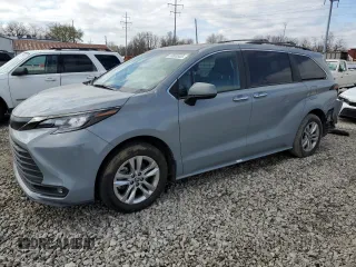 2022 Toyota Sienna XLE Woodland Edition with VIN 5TDASKFC4NS056510, listed as a Copart auction lot 50800905 with 50,102 mi miles and Salvage Title. Bid and sale history available at carsss.com. Image 1.