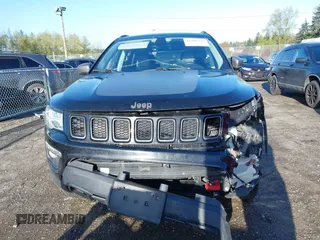 2018 Jeep Compass Trailhawk with VIN 3C4NJDDB1JT234867, listed as a IAAI auction lot 41996425 with 103,567 mi miles and . Bid and sale history available at carsss.com. Image 12.