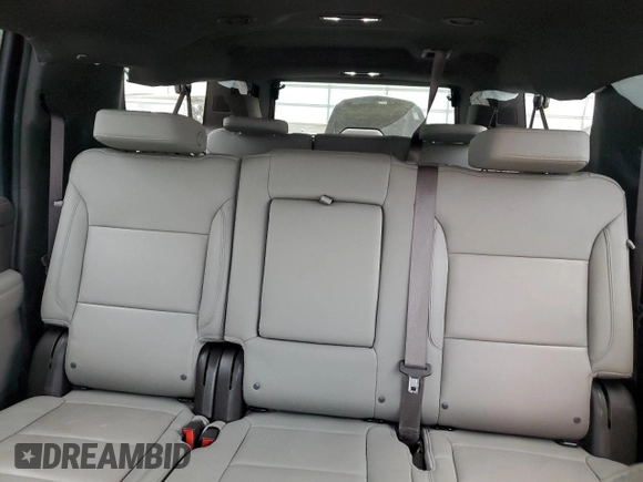 2022 Chevrolet Suburban LT with VIN 1GNSKCKD0NR322362, listed as a Copart auction lot 59576405 with 55,244 mi miles and Salvage title. Bid and sale history available at DreamBid. Image 10.