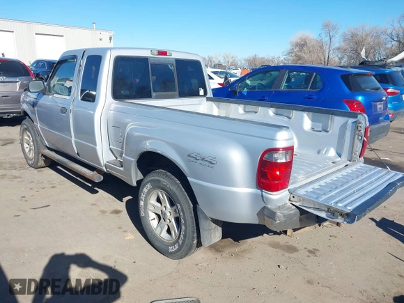 2002 Ford Ranger XL Fleet with VIN 1FTZR45E02PB52573, listed as a IAAI auction lot 41828913 with 221,377 mi miles. Bid and sale history available at carsss.com. Image 3.