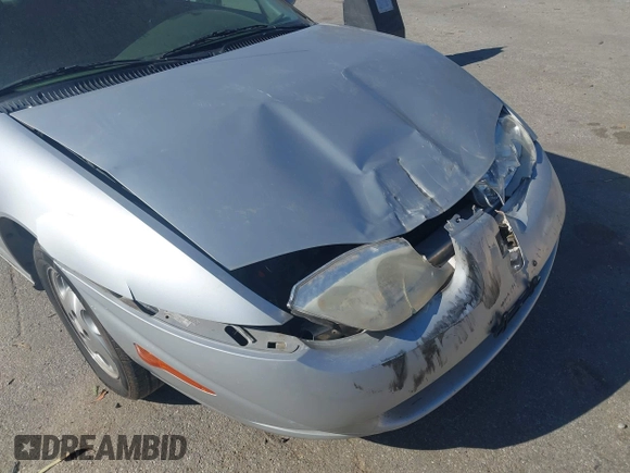 2002 Saturn SC z VIN 1G8ZY14732Z144888, wystawiony jako IAAI lot #41617831 z przebiegiem 138 564 mil mil oraz . Historia ofert i sprzedaży dostępna na DreamBid. Obrazek 6.