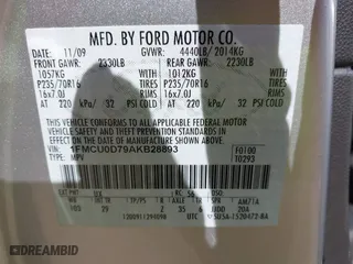 2010 Ford Escape XLT with VIN 1FMCU0D79AKB28893, listed as a IAAI auction lot 42123988 with 200,471 mi miles. Bid and sale history available at carsss.com. Image 9.