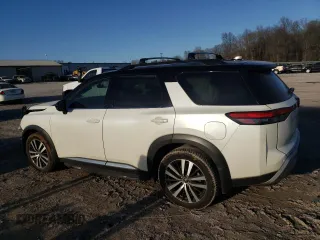 2023 Nissan Pathfinder Platinum z VIN 5N1DR3DH1PC234483, wystawiony jako Copart lot #43508515 z przebiegiem 33 399 mil mil oraz Szkoda całkowita • Salvage title. Historia ofert i sprzedaży dostępna na DreamBid. Obrazek 2.