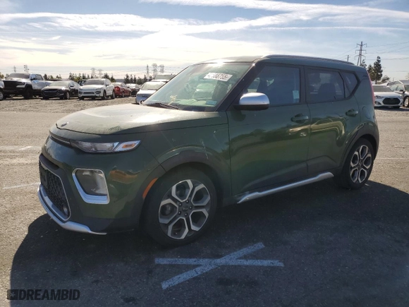 2021 Kia Soul X-Line with VIN KNDJ23AU4M7138767, listed as a Copart auction lot 42588755 with 62,856 mi miles and Salvage Title. Bid and sale history available at carsss.com. Image 1.