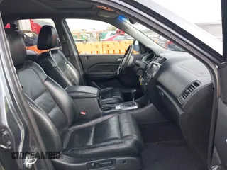 2006 Acura MDX Touring w/Navi with VIN 2HNYD18826H505995, listed as a IAAI auction lot 41494245 with 100,825 mi miles. Bid and sale history available at carsss.com. Image 5.