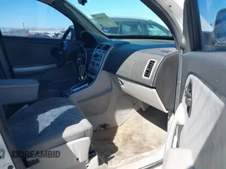 2009 Chevrolet Equinox LS with VIN 2CNDL13F696229846, listed as a IAAI auction lot 41704683 with 191,955 mi miles. Bid and sale history available at carsss.com. Image 5.