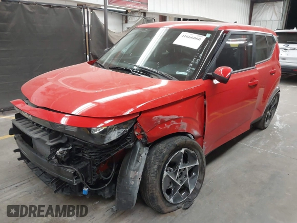 2024 Kia Soul EX with VIN KNDJ33AU4R7220504, listed as a IAAI auction lot 41666060 with 19,332 mi miles. Bid and sale history available at carsss.com. Image 18.