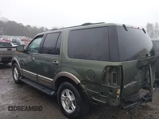2003 Ford Expedition Eddie Bauer with VIN 1FMEU17L63LA33504, listed as a IAAI auction lot 41555416 with 248,636 mi miles. Bid and sale history available at carsss.com. Image 6.