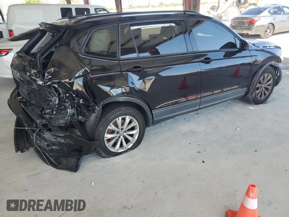 2020 Volkswagen Tiguan S with VIN 3VV1B7AX8LM157667, listed as a Copart auction lot 56722935 with Not provided miles and Non repairable. Bid and sale history available at DreamBid. Image 3.