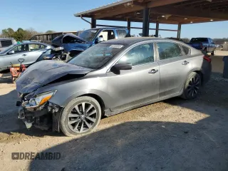 2017 Nissan Altima S z VIN 1N4AL3AP8HC119519, wystawiony jako Copart lot #46700505 z przebiegiem 118 484 mil mil oraz Szkoda całkowita • Salvage title. Historia ofert i sprzedaży dostępna na DreamBid. Obrazek 1.