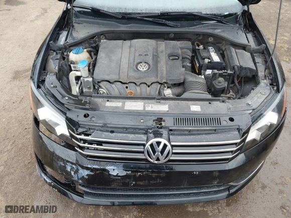 2013 Volkswagen Passat SE with VIN 1VWBP7A33DC114324, listed as a IAAI auction lot 41609521 with 110,229 mi miles. Bid and sale history available at carsss.com. Image 10.