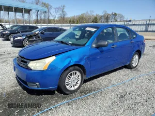 2011 Ford Focus SE with VIN 1FAHP3FN4BW132624, listed as a Copart auction lot 50333885 with 192,926 mi miles and Salvage Title. Bid and sale history available at carsss.com. Image 1.