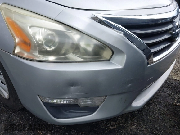 2014 Nissan Altima S with VIN 1N4AL3AP2EN367135, listed as a IAAI auction lot 41920365 with 119,568 mi miles and . Bid and sale history available at carsss.com. Image 12.