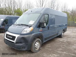 2019 Ram ProMaster Cargo Van with VIN 3C6URVJG6KE564284, listed as a IAAI auction lot 41768049 with 124,099 mi miles. Bid and sale history available at carsss.com. Image 17.