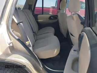 2006 Chevrolet TrailBlazer LS with VIN 1GNDT13S562346030, listed as a IAAI auction lot 41915887 with 228,486 mi miles and . Bid and sale history available at DreamBid. Image 8.