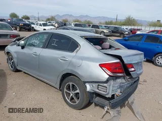2015 Honda Civic Sedan SE with VIN 2HGFB2F7XFH527666, listed as a IAAI auction lot 41517883 with 1 mi miles. Bid and sale history available at carsss.com. Image 3.
