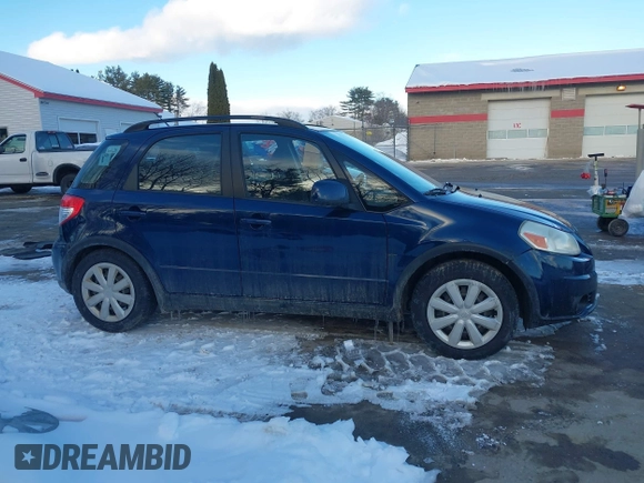 2011 Suzuki SX4 Crossover with VIN JS2YB5A36B6303972, listed as a IAAI auction lot 41528374 with 1 mi miles. Bid and sale history available at carsss.com. Image 12.