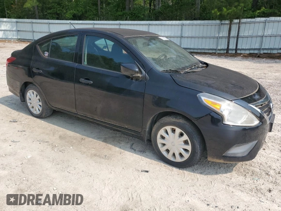 2016 Nissan Versa SV z VIN 3N1CN7AP3GL846612, wystawiony jako Copart lot #59813835 z przebiegiem Nie podano mil oraz Czysty tytuł • Clean title. Historia ofert i sprzedaży dostępna na DreamBid. Obrazek 4.