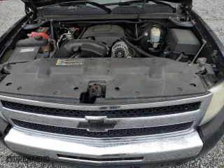 2009 Chevrolet Silverado 1500 LT with VIN 1GCEC29089Z282523, listed as a Copart auction lot 44496995 with 192,658 mi miles and Salvage Title. Bid and sale history available at carsss.com. Image 11.
