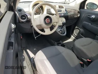 2013 FIAT 500 Pop z VIN 3C3CFFAR5DT745061, wystawiony jako Copart lot #56786995 z przebiegiem 138 188 mil mil oraz Czysty tytuł • Clean title. Historia ofert i sprzedaży dostępna na DreamBid. Obrazek 8.