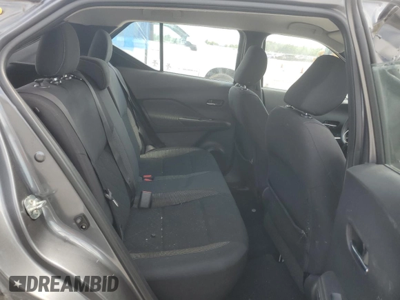 2019 Nissan Kicks S z VIN 3N1CP5CU3KL547941, wystawiony jako Copart lot #55298245 z przebiegiem 136 714 mil mil oraz Szkoda całkowita • Salvage title. Historia ofert i sprzedaży dostępna na DreamBid. Obrazek 10.