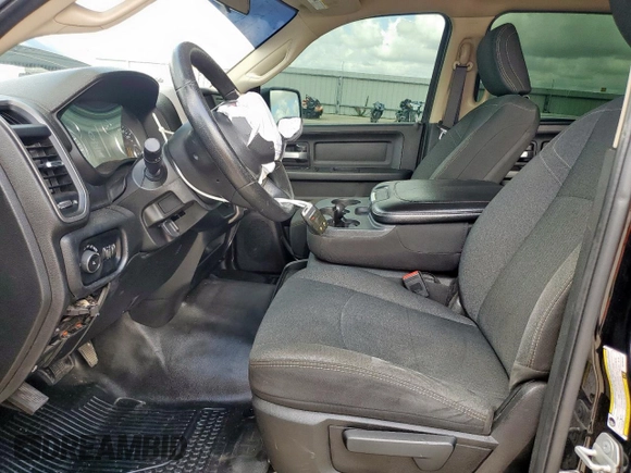 2019 Ram 2500 Tradesman with VIN 3C6UR5HJ2KG709181, listed as a Copart auction lot 62697695 with 149,259 mi miles and Salvage title. Bid and sale history available at DreamBid. Image 7.