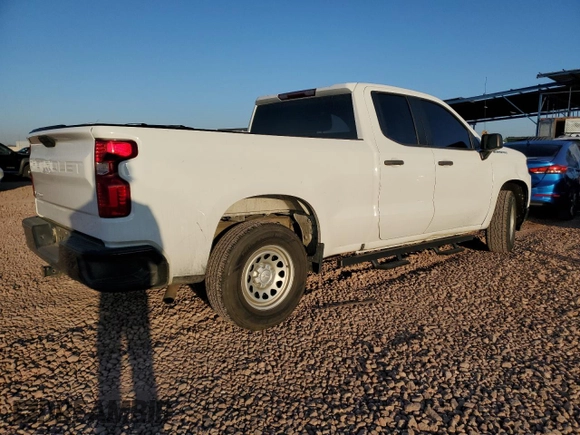 2020 Chevrolet Silverado 1500 Work Truck with VIN 1GCRWAEH5LZ343736, listed as a Copart auction lot 43262435 with 83,090 mi miles and Salvage Title. Bid and sale history available at DreamBid. Image 3.