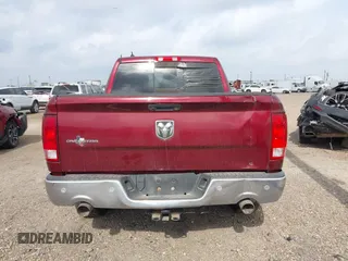 2018 Ram 1500 Lone Star Silver z VIN 1C6RR6LT8JS207867, wystawiony jako IAAI lot #42080668 z przebiegiem 174 578 mil mil oraz . Historia ofert i sprzedaży dostępna na DreamBid. Obrazek 16.