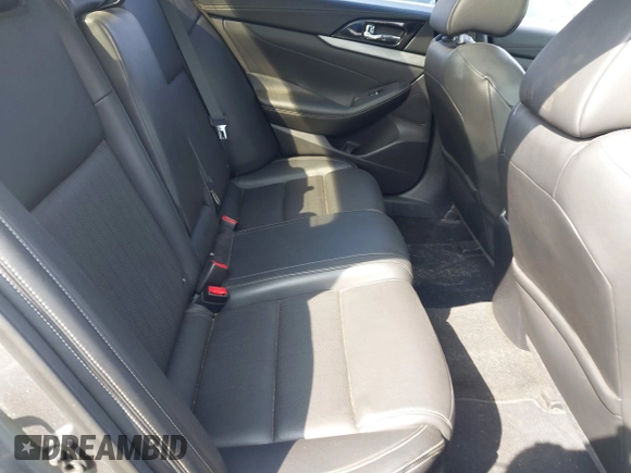 2016 Nissan Maxima SL z VIN 1N4AA6AP8GC417817, wystawiony jako IAAI lot #41772451 z przebiegiem 78 880 mil mil oraz . Historia ofert i sprzedaży dostępna na DreamBid. Obrazek 8.