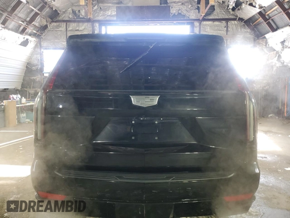 2021 Cadillac Escalade Sport Platinum with VIN 1GYS4GKL7MR338004, listed as a Copart auction lot 44308885 with 40,531 mi miles and Salvage title. Bid and sale history available at DreamBid. Image 6.