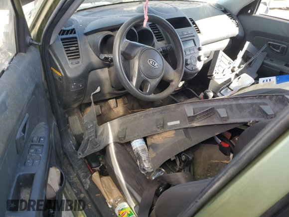 2012 Kia Soul with VIN KNDJT2A54C7353676, listed as a Copart auction lot 46438035 with 0 mi miles and Salvage Title. Bid and sale history available at carsss.com. Image 8.