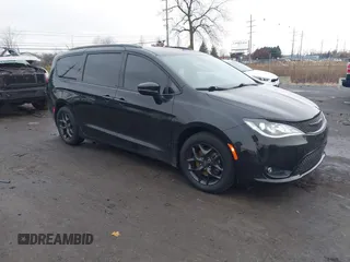 2020 Chrysler Pacifica Limited z VIN 2C4RC1GG6LR209583, wystawiony jako IAAI lot #40908479 z przebiegiem 62 350 mil mil oraz . Historia ofert i sprzedaży dostępna na DreamBid. Obrazek 1.