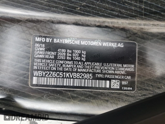 2019 BMW i8 z VIN WBY2Z6C51KVB82985, wystawiony jako Copart lot #47491815 z przebiegiem 74 489 mil mil oraz Szkoda całkowita • Salvage title. Historia ofert i sprzedaży dostępna na DreamBid. Obrazek 13.