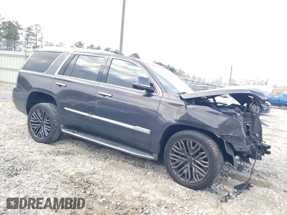 2018 Cadillac Escalade Luxury z VIN 1GYS4BKJ5JR372763, wystawiony jako Copart lot #44122245 z przebiegiem Nie podano mil oraz Szkoda całkowita • Salvage title. Historia ofert i sprzedaży dostępna na DreamBid. Obrazek 4.
