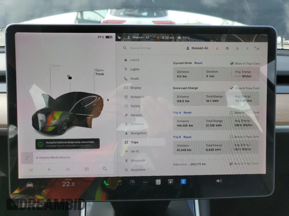 2019 Tesla Model 3 Mid Range z VIN 5YJ3E1EA7KF420025, wystawiony jako Copart lot #56149015 z przebiegiem 253 771 mil mil oraz Szkoda całkowita • Salvage title. Historia ofert i sprzedaży dostępna na DreamBid. Obrazek 9.