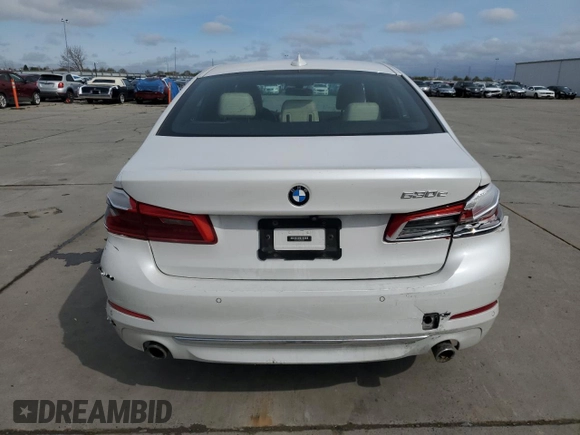 2018 BMW 5 Series 530e xDrive with VIN WBAJB1C58JB084907, listed as a Copart auction lot 49901795 with 109,617 mi miles and Salvage title. Bid and sale history available at DreamBid. Image 6.