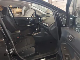 2019 Ford EcoSport SE z VIN MAJ3S2GE5KC275780, wystawiony jako IAAI lot #41896567 z przebiegiem 84 906 mil mil oraz . Historia ofert i sprzedaży dostępna na DreamBid. Obrazek 5.
