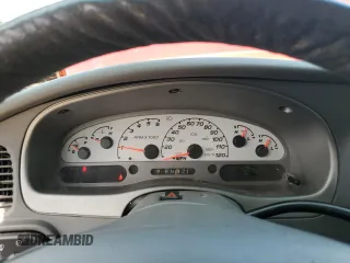 2004 Ford Explorer Sport Trac XLS z VIN 1FMZU77K84UB23731, wystawiony jako Copart lot #65250575 z przebiegiem 236 109 mil mil oraz Szkoda całkowita • Salvage title. Historia ofert i sprzedaży dostępna na DreamBid. Obrazek 9.