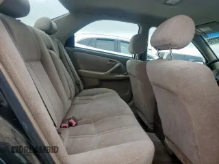 2001 Toyota Camry CE z VIN 4T1BG22K71U032545, wystawiony jako Copart lot #60883095 z przebiegiem 199 864 mil mil oraz Czysty tytuł • Clean title. Historia ofert i sprzedaży dostępna na DreamBid. Obrazek 10.