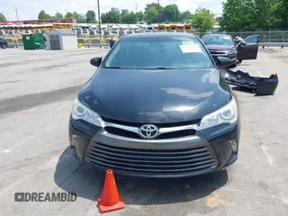 2015 Toyota Camry XLE z VIN 4T1BF1FK3FU089923, wystawiony jako IAAI lot #42285166 z przebiegiem 109 631 mil mil oraz . Historia ofert i sprzedaży dostępna na DreamBid. Obrazek 12.
