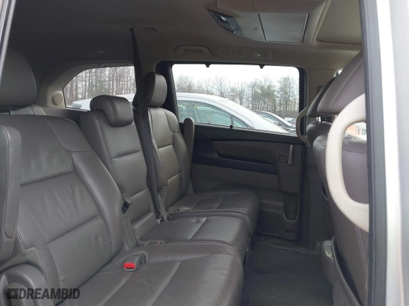 2013 Honda Odyssey Touring with VIN 5FNRL5H97DB021403, listed as a IAAI auction lot 41606606 with 223,547 mi miles. Bid and sale history available at carsss.com. Image 8.