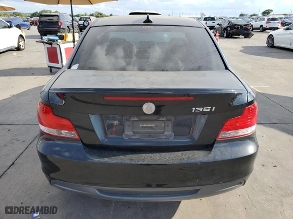 2009 BMW 1 Series 135i with VIN WBAUC73589VK80613, listed as a Copart auction lot 42224935 with 135,442 mi miles and Clean Title. Bid and sale history available at carsss.com. Image 6.