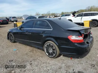 2010 Mercedes-Benz E 350 Luxury с VIN WDDHF5GB3AA168674, выставлен на аукционе Copart как лот 55234375 с пробегом 151 335 миль миль и Списание • Salvage title. История ставок и продаж доступна на DreamBid. Изображение 2.