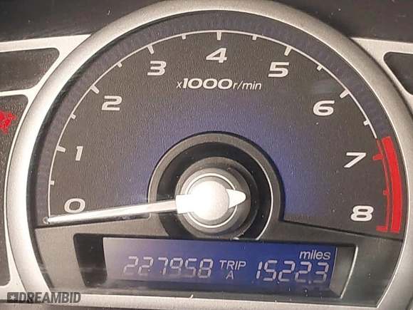 2009 Honda Civic Cpe EX with VIN 2HGFG11839H521899, listed as a IAAI auction lot 40613302 with 227,958 mi miles. Bid and sale history available at carsss.com. Image 16.