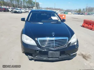 2011 Mercedes-Benz S-Class S 550 with VIN WDDNG7BB7BA398237, listed as a IAAI auction lot 41902655 with 144,321 mi miles. Bid and sale history available at carsss.com. Image 12.