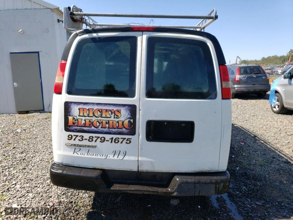 2009 Chevrolet Express Cargo Van with VIN 1GCGG25C791115372, listed as a Copart auction lot 70408794 with 0 mi miles and Salvage Title. Bid and sale history available at carsss.com. Image 6.