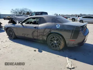 2016 Dodge Challenger 392 Hemi Scat Pack Shaker z VIN 2C3CDZFJ8GH279147, wystawiony jako Copart lot #41882095 z przebiegiem 98 874 mil mil oraz Szkoda całkowita • Salvage title. Historia ofert i sprzedaży dostępna na DreamBid. Obrazek 2.